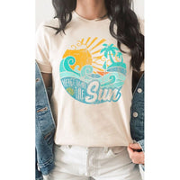 Vintage Here Comes the Sun Beach Graphic Tee-[Womens_Boutique]-[NFR]-[Rodeo_Fashion]-[Western_Style]-Calamity's LLC